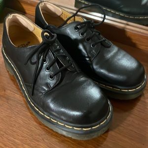 Doc Marten Oxfords